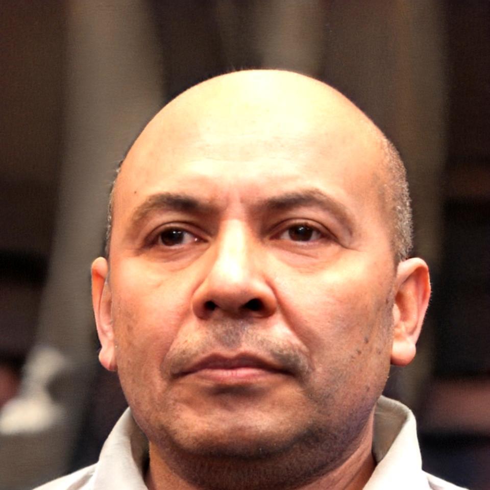 Портрет финансового эксперта Pilar Montesanto